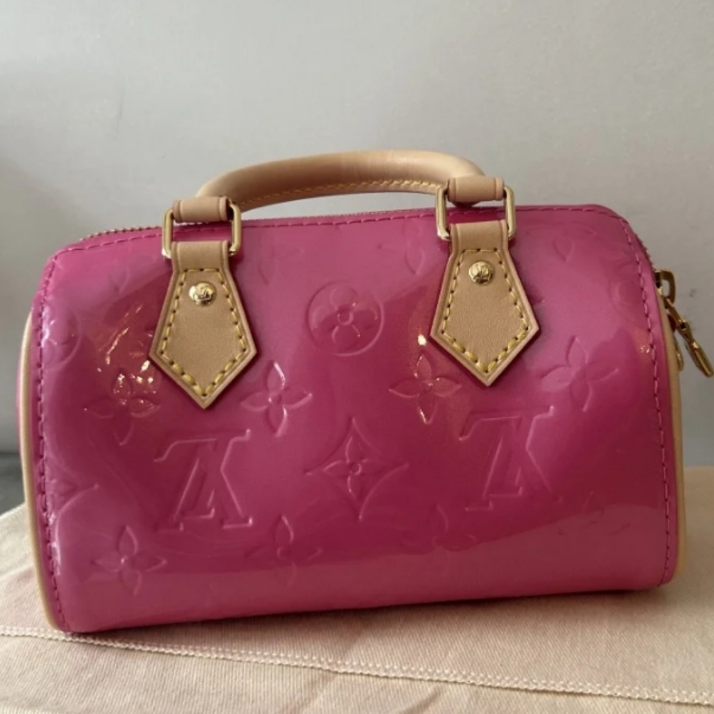 Like New No Box .Louis Vuitton Pink Nano Speedy Bag ( Lost The Chain )